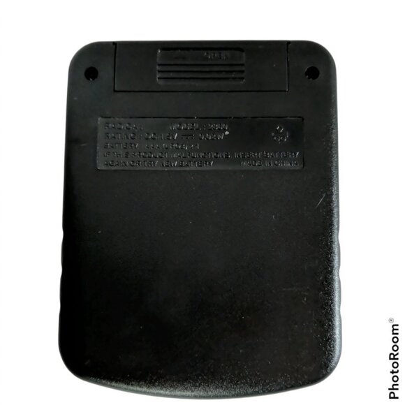 Radica Between Ace Deuce Red Dog Poker Game - Picture 3 of 4